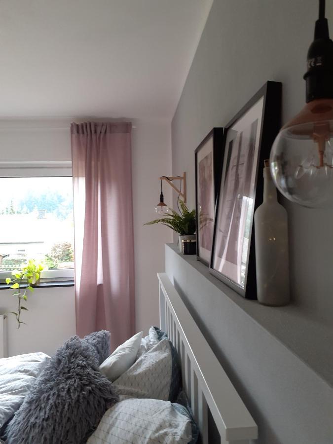 Helle, moderne Ferienwohnung am Waldrand in Prüm für max 4 Personen Exterior foto