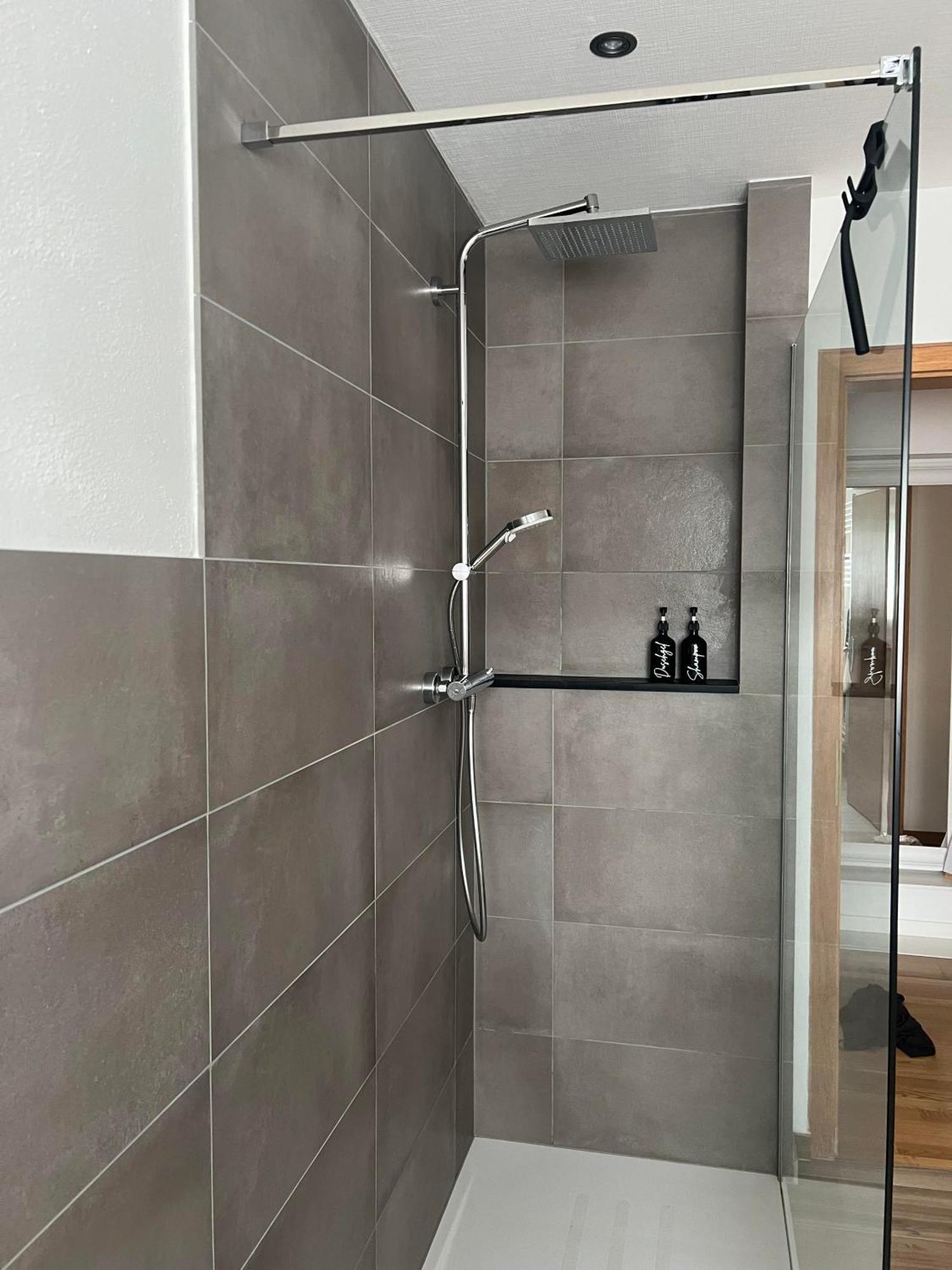 Helle, moderne Ferienwohnung am Waldrand in Prüm für max 4 Personen Exterior foto